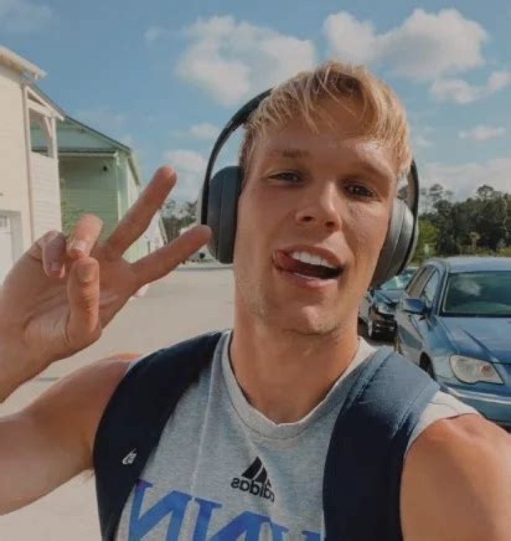 Hunter Crist - Biography, Age, Wiki, Facts and Family