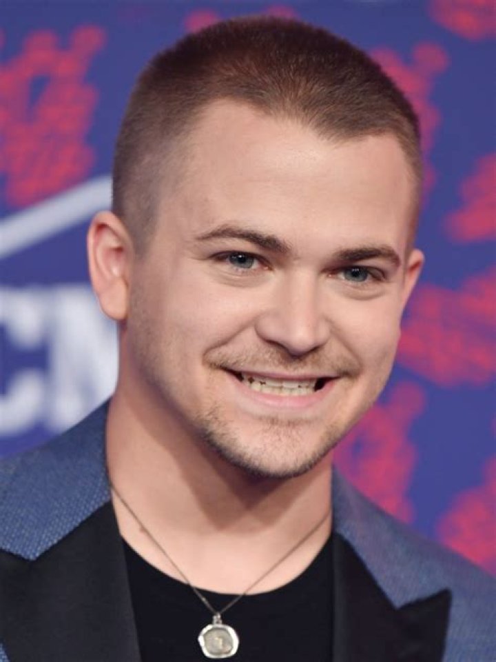 Hunter Hayes - Bio, Age, net worth, height, Wiki, Facts and Family
