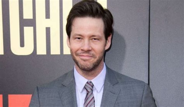 Ike Barinholtz - Bio, Age, net worth, siblings, height, weight, Wiki, Facts and Family
