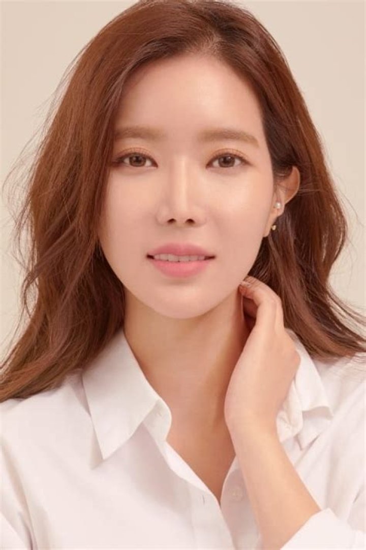 Im Soo-hyang - Bio, Age, Wiki, Facts and Family