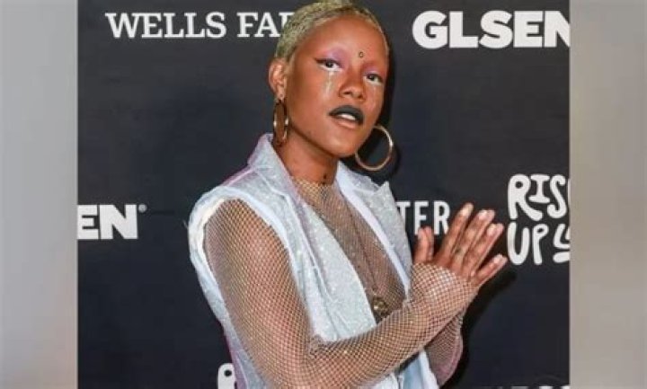 Iniko (singer) - Wikipedia, Age, Net Worth, Biography , Spotify, TikTok, Facebook, Facts and Family