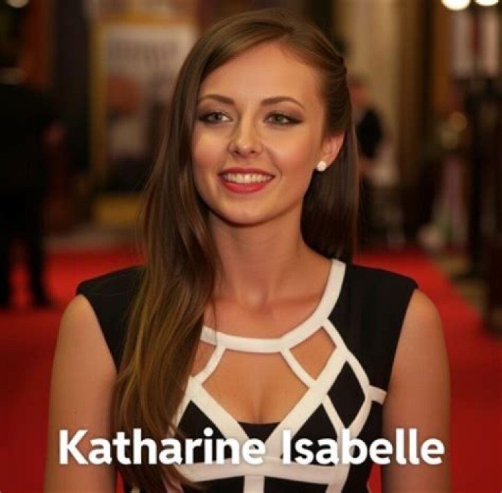 Isabelle - Bio, Age, Wiki, Facts and Family