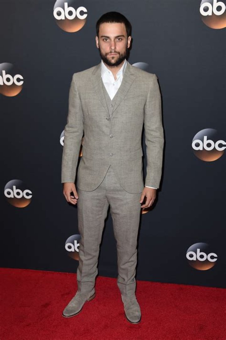 Jack Falahee - Bio, Age, net worth, height, Wiki, Facts and Family