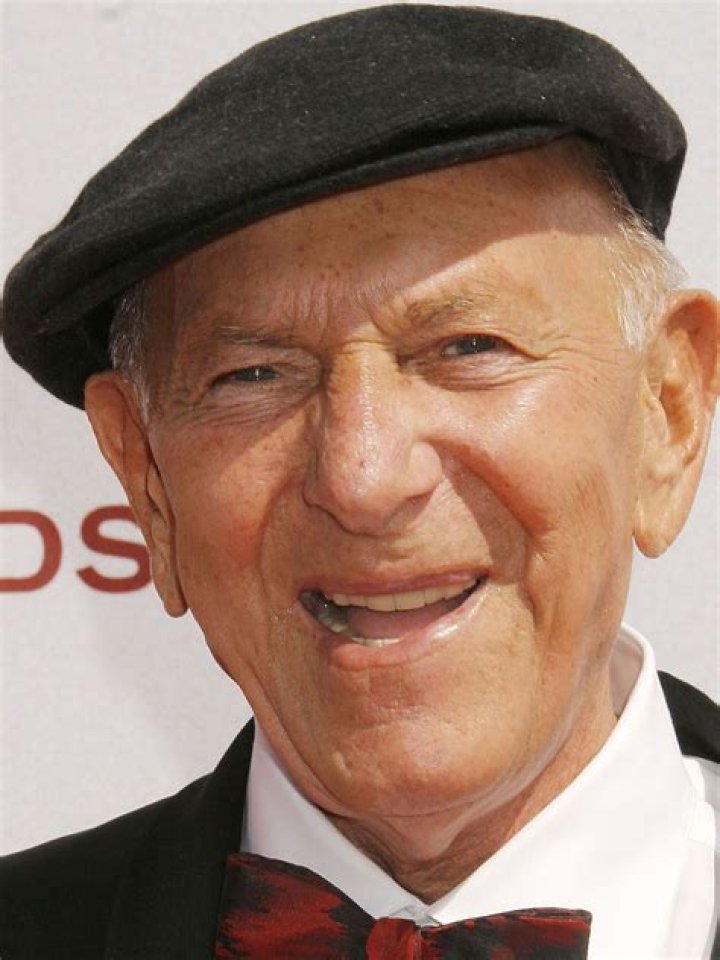 Jack Klugman - Bio, Age, Wiki, Facts and Family