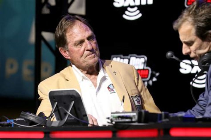 Jack Youngblood - Bio, Age, height, Wiki, Facts and Family