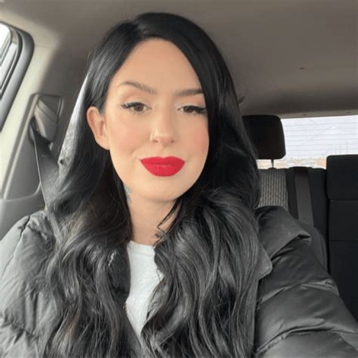 Jade Chipps (webvideostar) - Wikipedia, Age, Net Worth, Biography , Spotify, TikTok, Facebook, Facts and Family