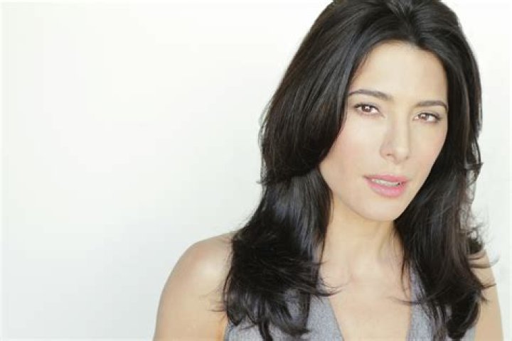 Jaime Murray - Bio, Age, Wiki, Facts and Family