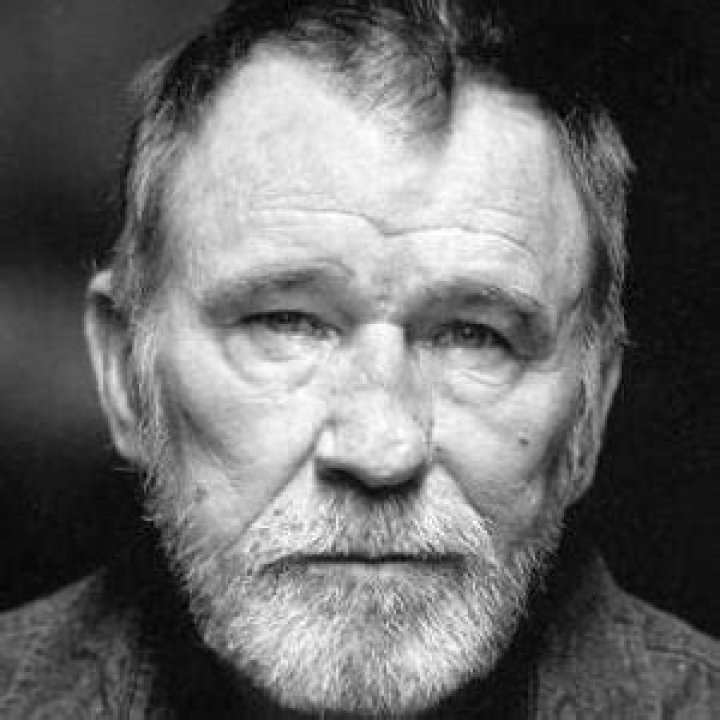 James Gammon - Bio, Age, height, Wiki, Facts and Family