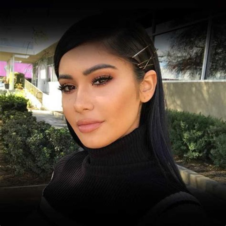 Janet Guzman - Bio, Age, Wiki, Facts and Family