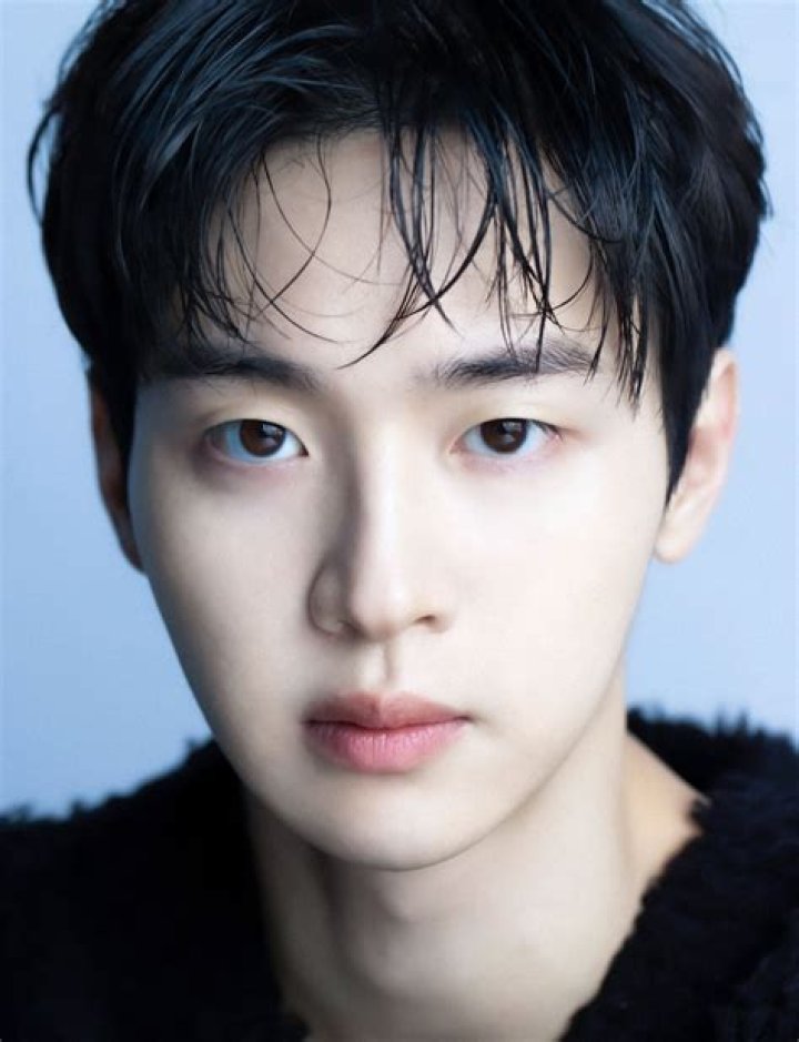 Jang Dong-yoon - Biography, Age, Wiki, Facts and Family