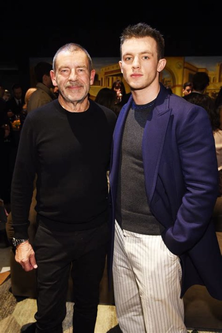 Jannis Niewoehner - Bio, Age, Wiki, Facts and Family