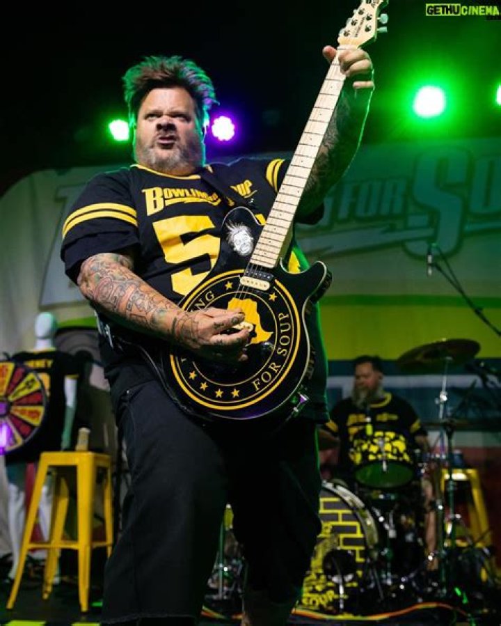 Jaret Reddick - Bio, Age, Wiki, Facts and Family