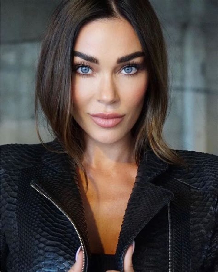 Jasmine Waltz - Bio, Age, Wiki, Facts and Family
