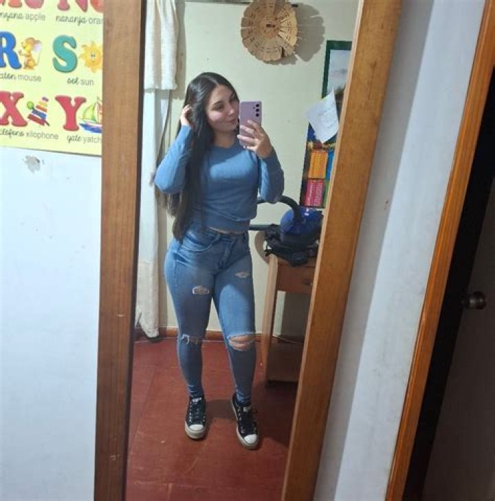 Javiera Ignacia Hernandez - Bio, Age, Wiki, Facts and Family
