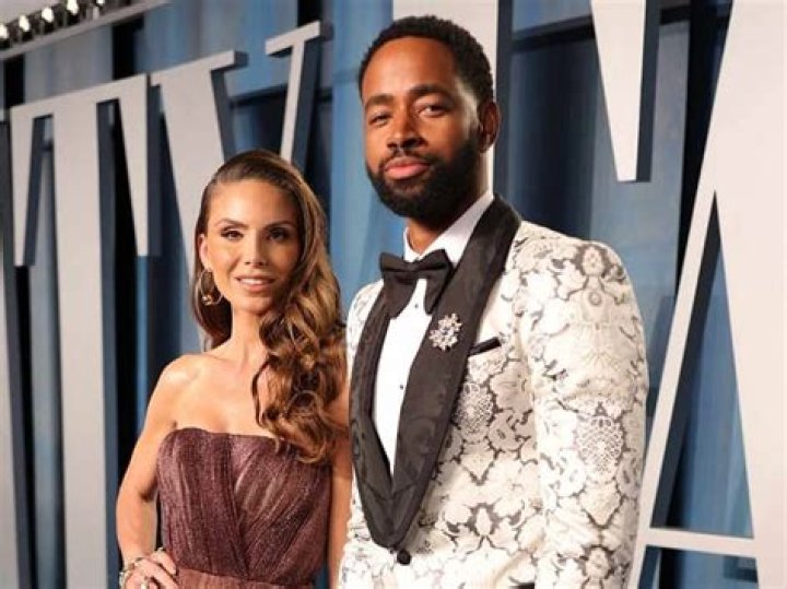 Jay Ellis - Bio, Age, net worth, weight, height, Wiki, Facts and Family