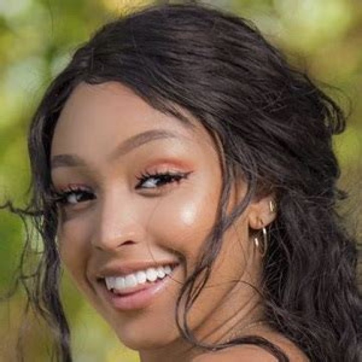 Jeamy Blessed - Bio, Age, Wiki, Facts and Family