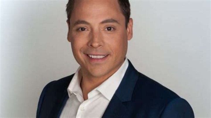 Jeff Mauro - Bio, Age, Wiki, Facts and Family