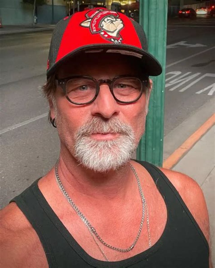 Jeffrey Nordling - Bio, Age, height, Wiki, Facts and Family
