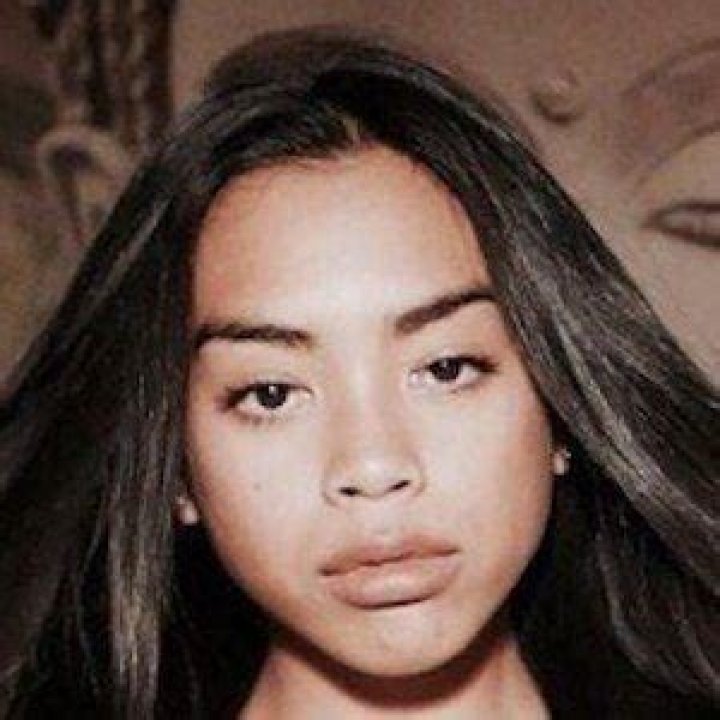 Jennaly Alexis Bounvilom - Bio, Age, Wiki, Facts and Family