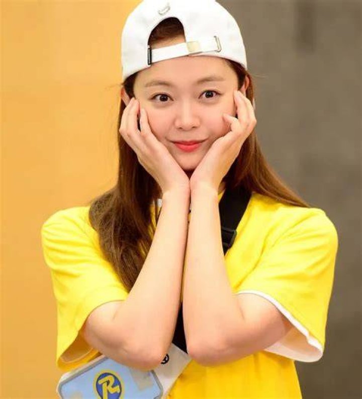 Jeon So-min - Bio, Age, Wiki, Facts and Family