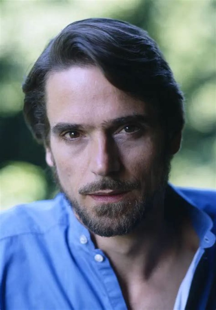 Jeremy Irons - Bio, Age, net worth, height, Wiki, Facts and Family