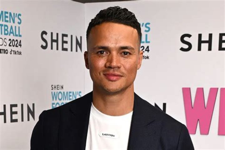 Jermaine Jenas - Bio, Age, height, Wiki, Facts and Family