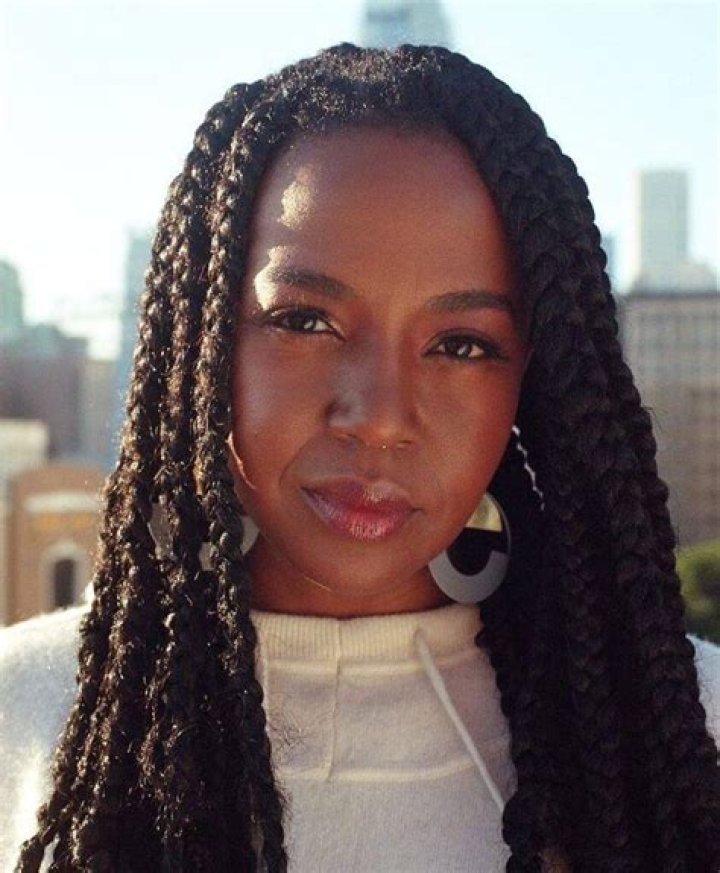 Jerrika Hinton - Bio, Age, Wiki, Facts and Family