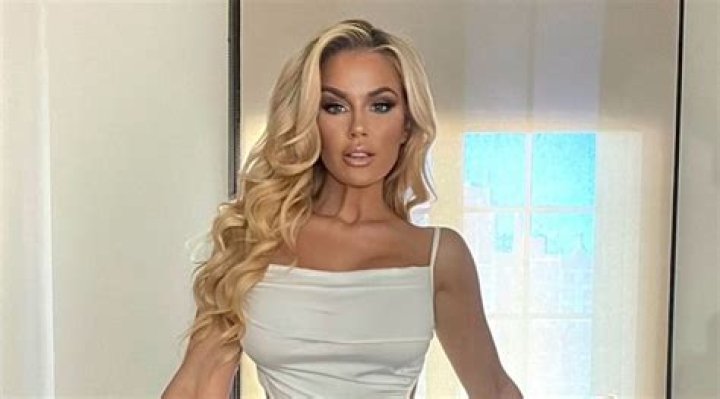 Jessa Hinton - Bio, Age, Wiki, Facts and Family