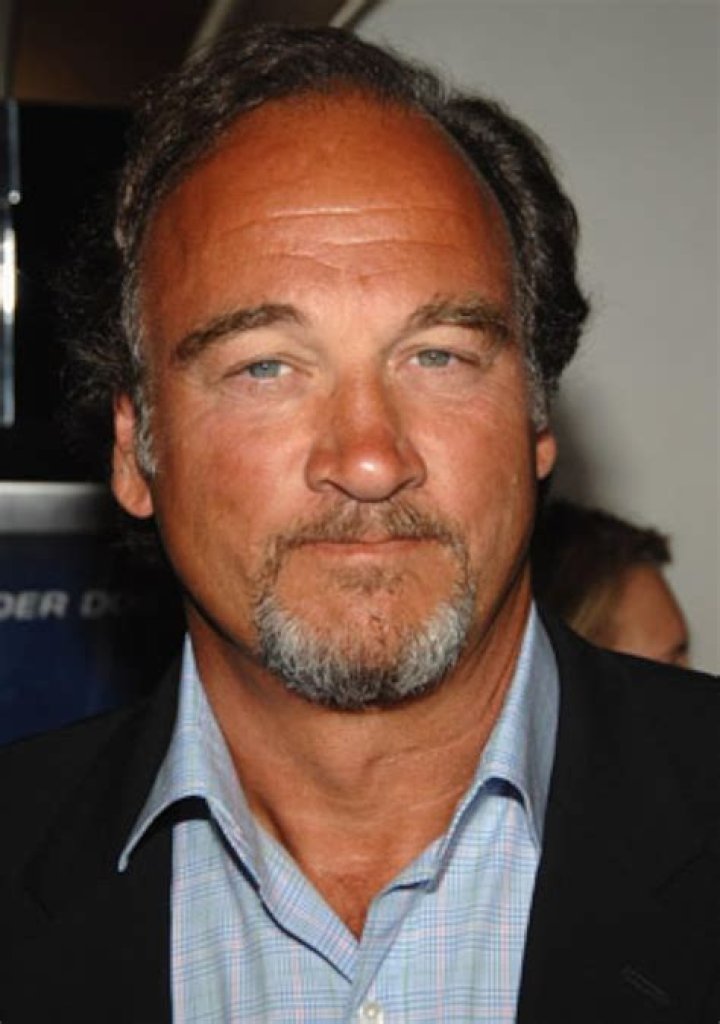 Jim Belushi - Bio, Age, net worth, height, Wiki, Facts and Family
