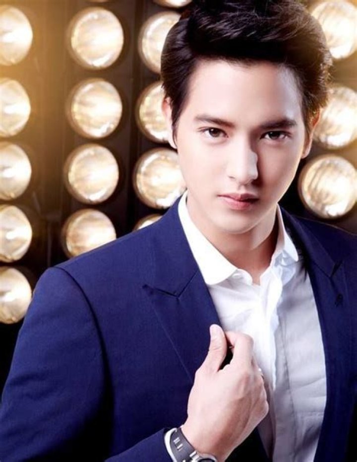 Jirayu Tangsrisuk - Bio, Age, siblings, height, Wiki, Facts and Family