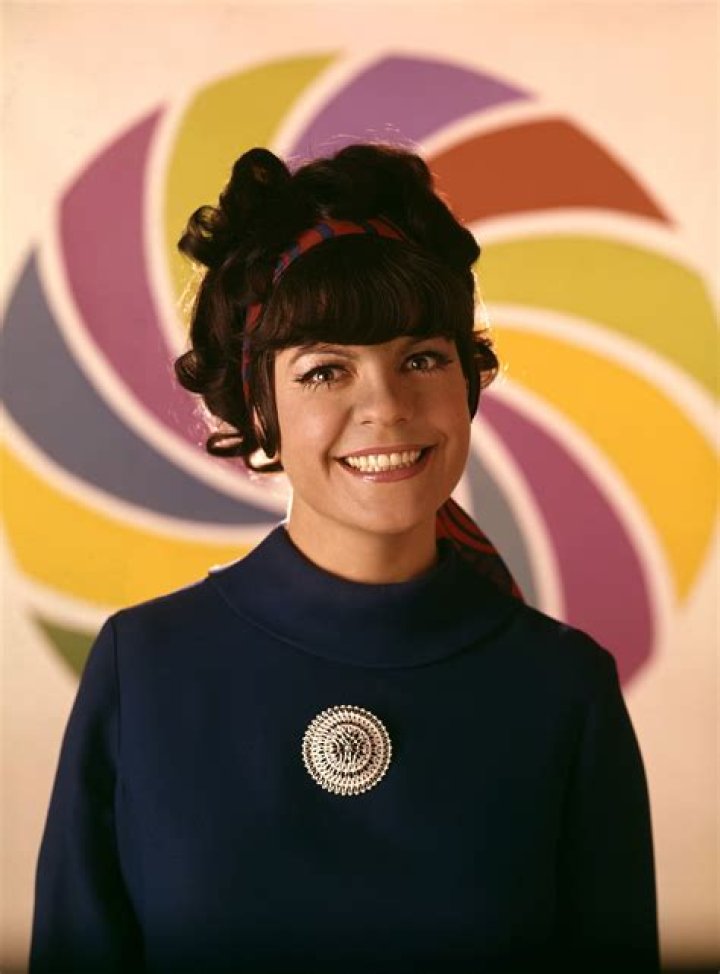 Jo Anne Worley - Bio, Age, Wiki, Facts and Family