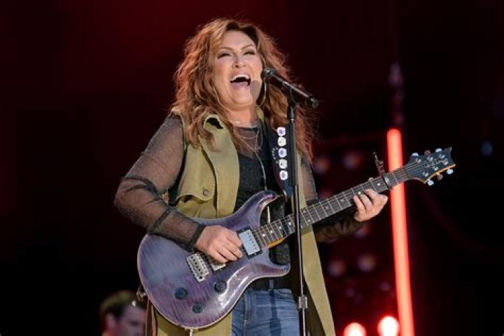 Jo Dee Messina - Bio, Age, Wiki, Facts and Family