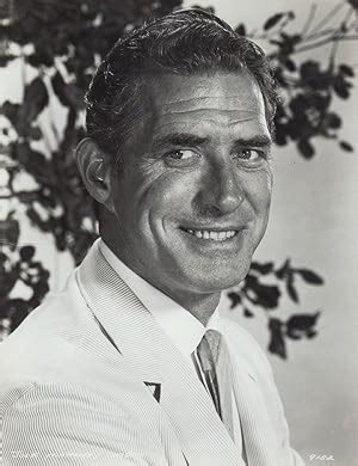 Jock Mahoney - Bio, Age, height, Wiki, Facts and Family