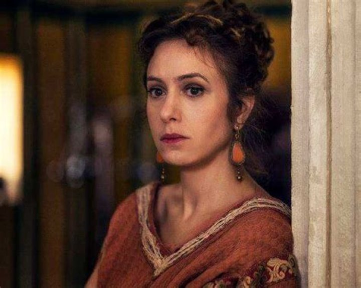 Jodhi May - Bio, Age, Wiki, Facts and Family