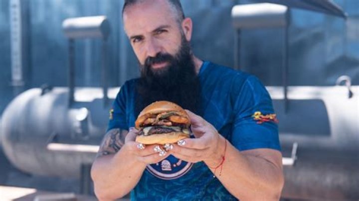 Joe Burgerchallenge - Bio, Age, Wiki, Facts and Family