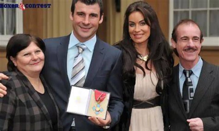 Joe Calzaghe - Bio, Age, net worth, weight, height, Wiki, Facts and Family