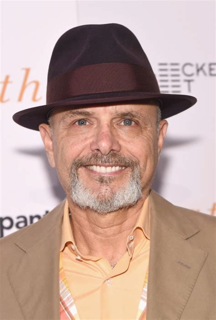 Joe Pantoliano - Bio, Age, net worth, height, weight, Wiki, Facts and Family