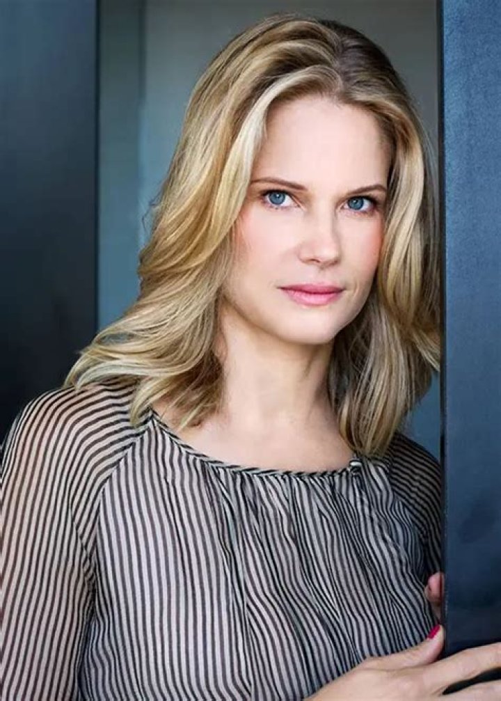 Joelle Carter - Bio, Age, Wiki, Facts and Family