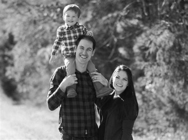 Joey Logano - Bio, Age, net worth, siblings, height, Wiki, Facts and Family