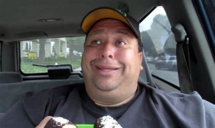 JoeysWorldTour - Bio, Age, Wiki, Facts and Family