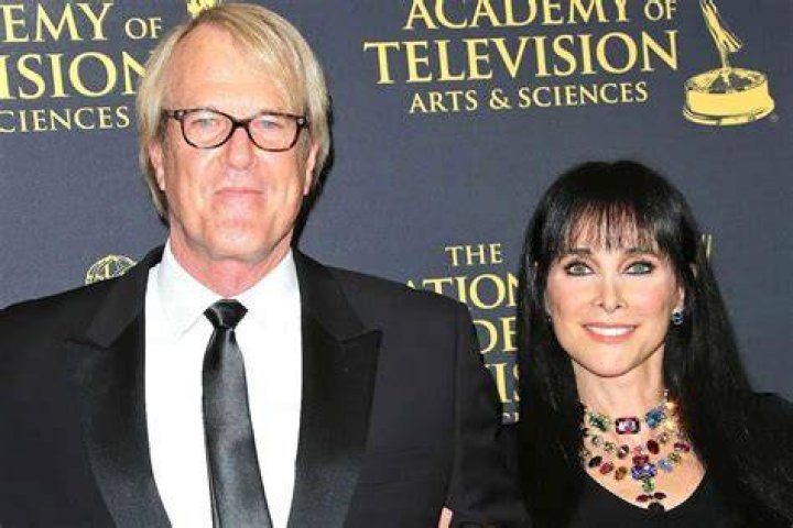 John Tesh - Bio, Age, net worth, height, Wiki, Facts and Family