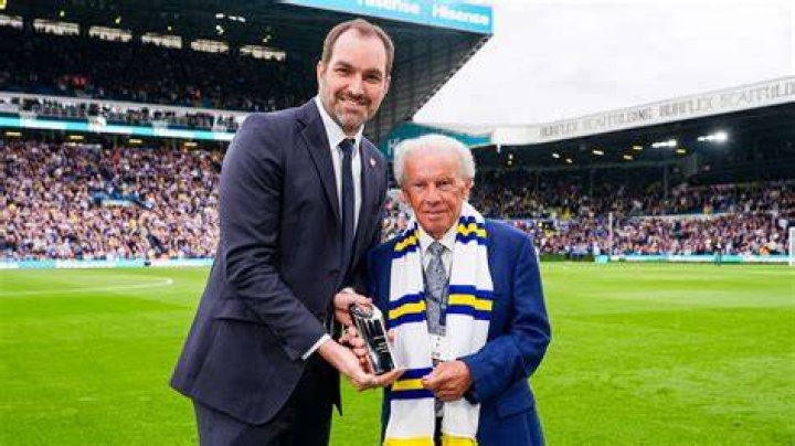 Johnny Giles - Bio, Age, height, Wiki, Facts and Family