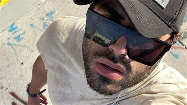 Jon Zherka (webvideostar) - Wikipedia, Age, Net Worth, Biography , Spotify, TikTok, Facebook, Facts and Family