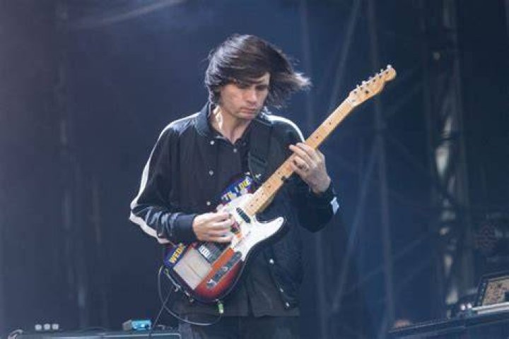 Jonny Greenwood - Bio, Age, net worth, height, Wiki, Facts and Family