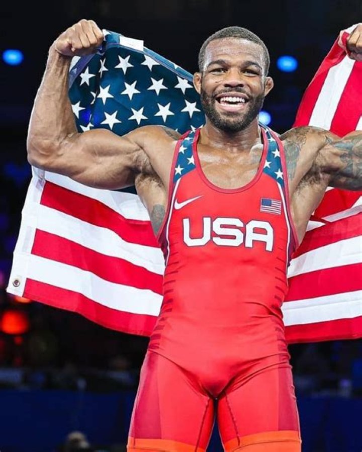 Jordan Burroughs - Bio, Age, weight, height, Wiki, Facts and Family