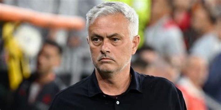 Jose Mourinho - Bio, Age, net worth, height, Wiki, Facts and Family