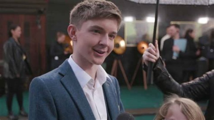 Joshua Pickering: TV Actor Detailed Bio, Age, Birthday, & Height Insights and more