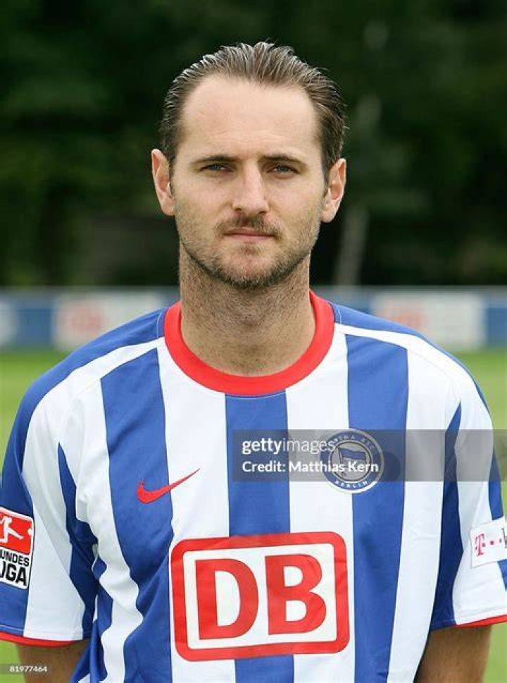 Josip Simunic - Bio, Age, siblings, height, Wiki, Facts and Family