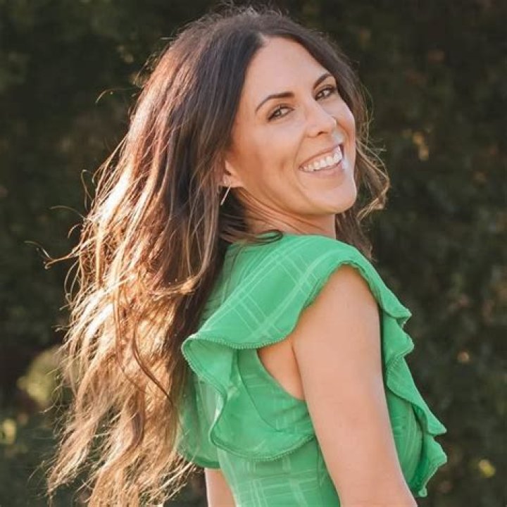 Joslyn Davis - Bio, Age, Wiki, Facts and Family