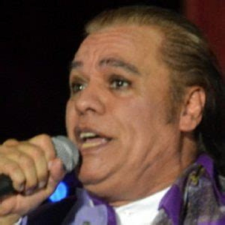 Juan Gabriel - Bio, Age, net worth, Wiki, Facts and Family